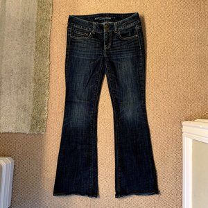 Women's American Eagle Jeans